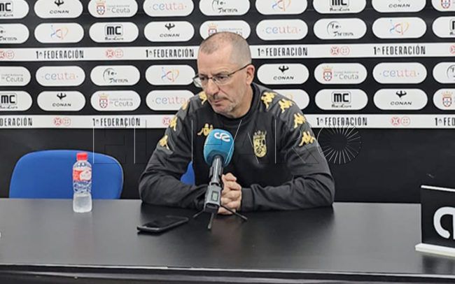 El Faro - Romero: «Este partido es una oportunidad para los menos habituales»