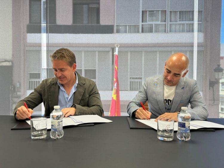 var-group-instala-ceuta-camara-comercio-003