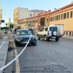 accidente-coche-curva-platano-maceteros-ascensor-playa-ribera-3