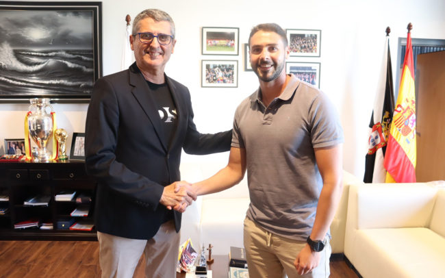 Salvador Alcaraz, nuevo presidente del Comité Técnico de Árbitros de la RFFCE