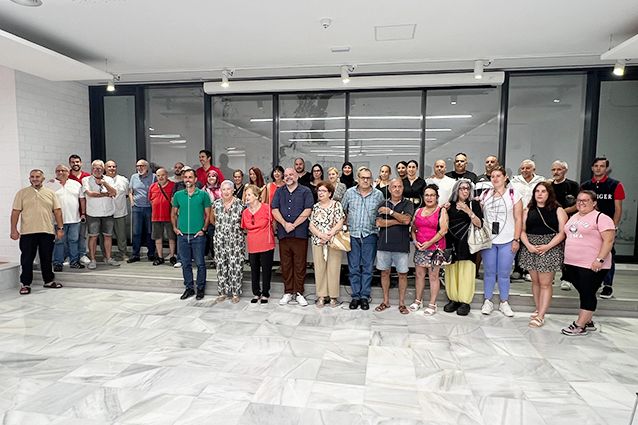 militantes-psoe-reunion-biblioteca-morro-9
