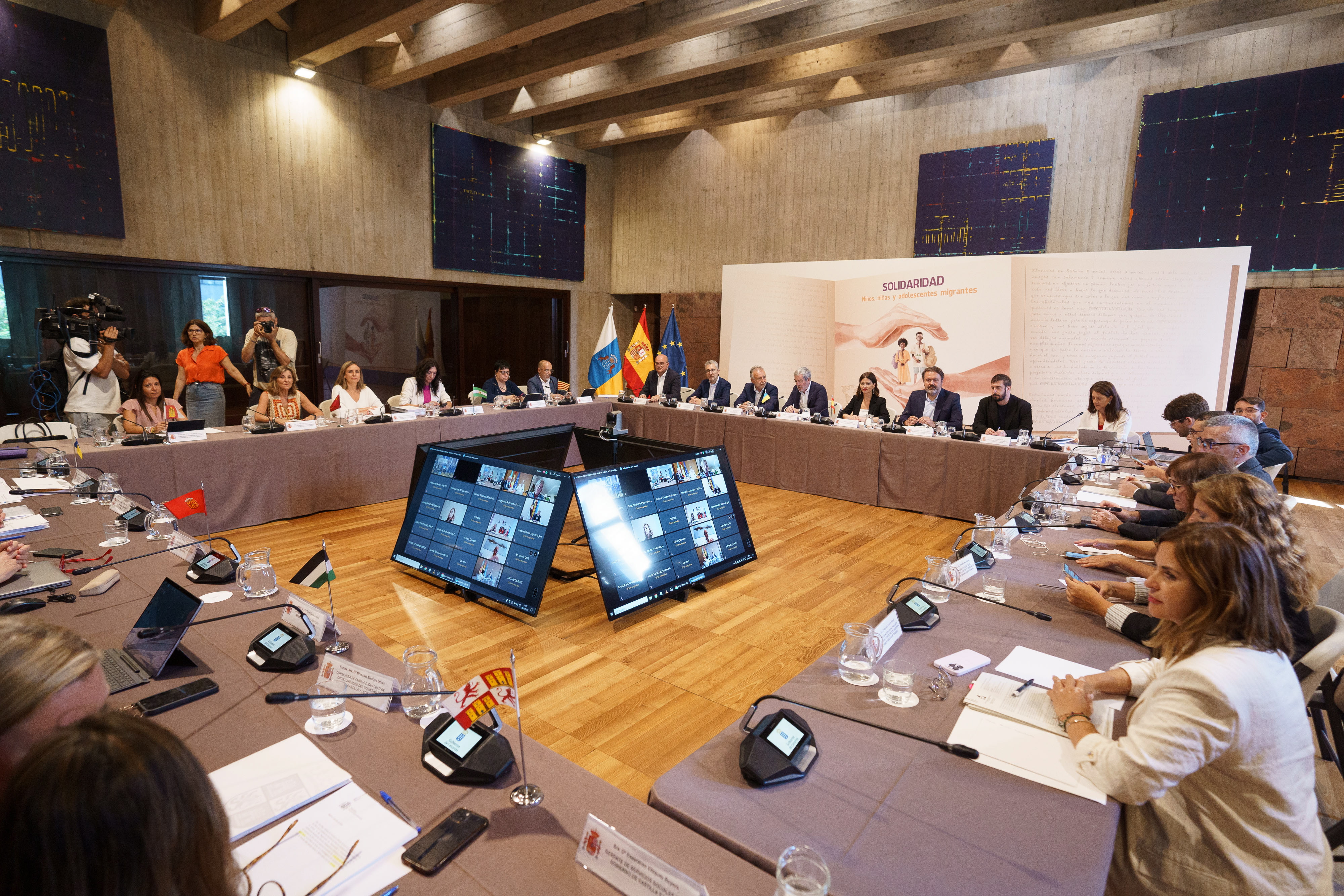 El ejemplo del Gobierno de Ceuta con los menores