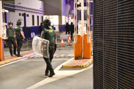 frontera-cerrada-intento-entrada-inmigrantes-12