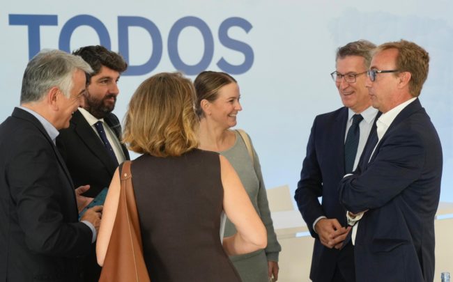 Guillermo Martínez participa en su primer acto como secretario general del PP ceutí