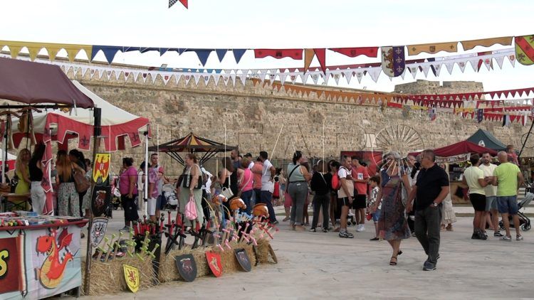 guia-no-perderse-mercado-medieval-ceuta-2025