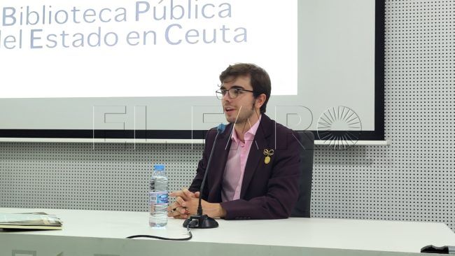 Martín Godoy narra el mito fundacional de Ceuta como obra teatral