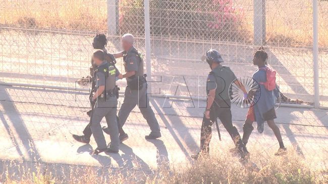 Oenegés piden que la nueva ley mordaza acabe de verdad con las devoluciones en caliente