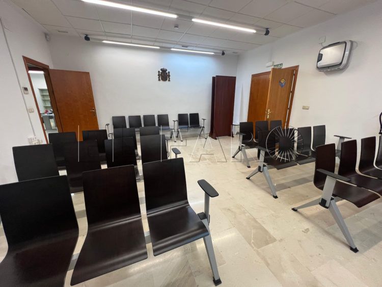 condenado-tocar-parte-trasera-mujer-subia-bus