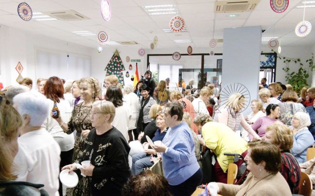 El Centro del Mayor inaugura la Navidad por todo lo alto