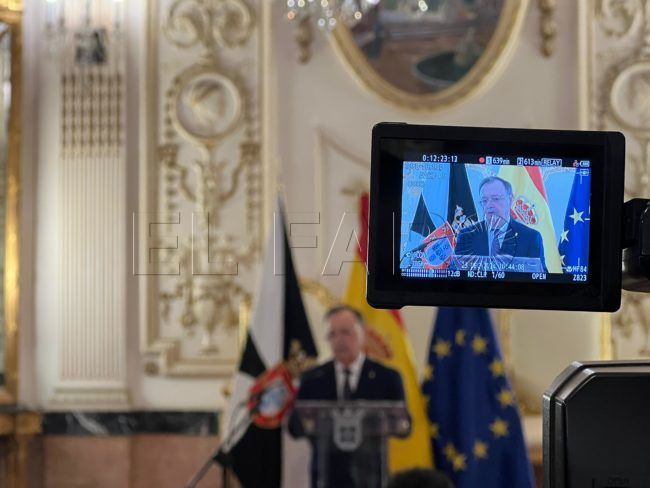 La Ceuta del futuro, «un arduo camino» que debe «vencer al miedo»