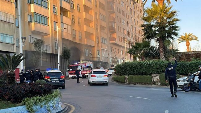 Dos detenidos tras calcinar un coche de alta gama en el Sardinero