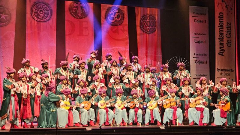 con-permiso-buenas-tardes-primer-coro-ceuta-falla-coac-012
