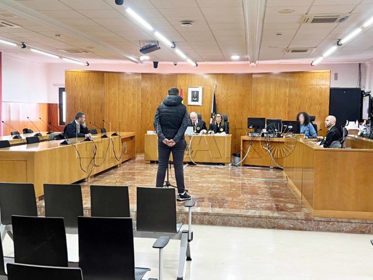 condenado-intentar-colar-hachis-carcel-narcodron-2