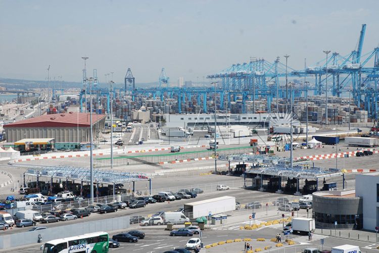 trabajar-puerto-algeciras-requisitos-plazos-nuevas-plazas