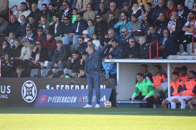 Romero: “Deberíamos haber matado el partido”