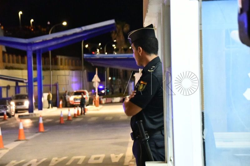 frontera-ceuta-marruecos-control-policia-nacional