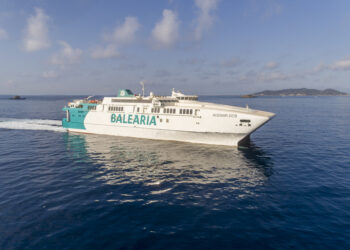 balearia-barco-avemar