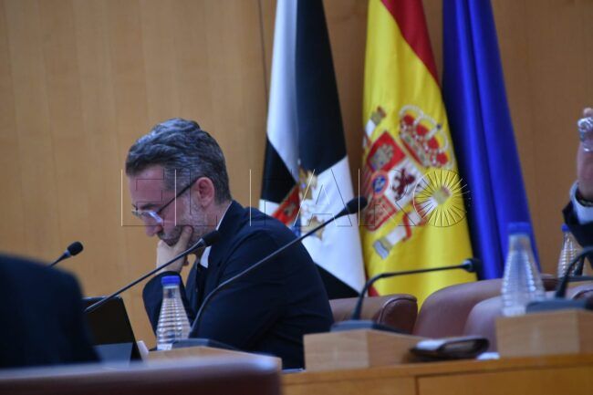 El PSOE cuestiona la licitación para adquirir el albergue de personas sin hogar
