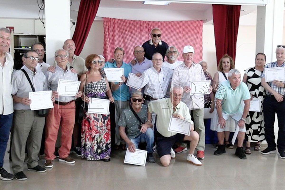 premios-llenos-compania-convivencia-centro-mayor-008-portada