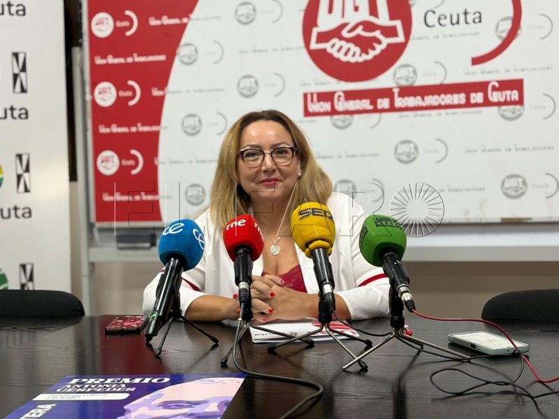 elisa-molinero-premio-latera-titulo-postumo-002