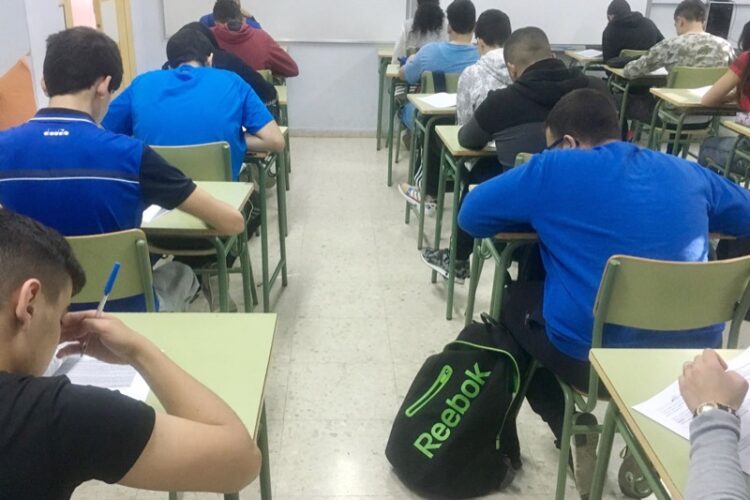 alumnos-clase-instituto