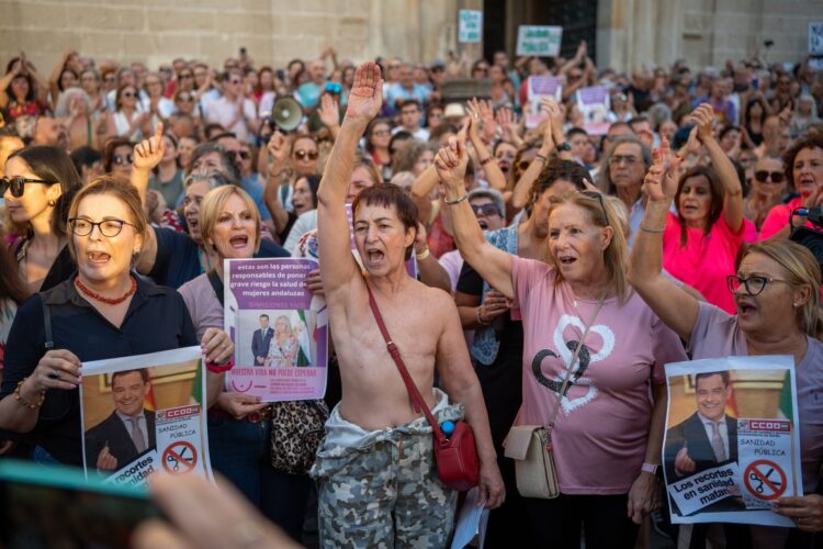 cribado-cancer-mama-protesta-sevilla