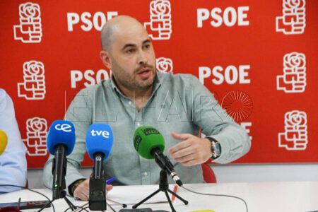 rueda-prensa-PSOE-Pérez-Triano-020