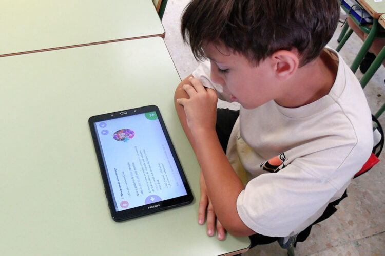 leer-libro-colegio