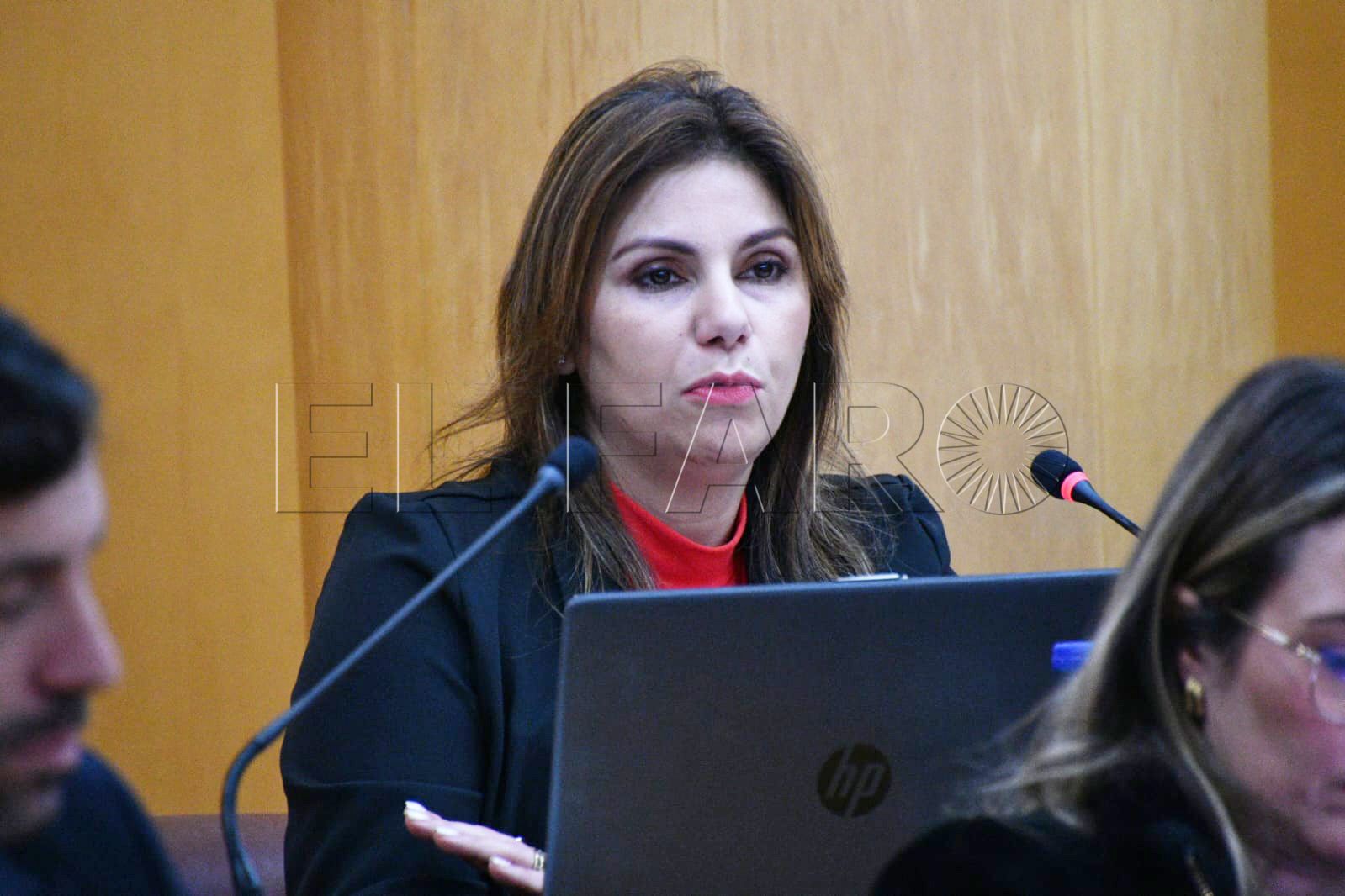 Nabila-Benzina-Pleno