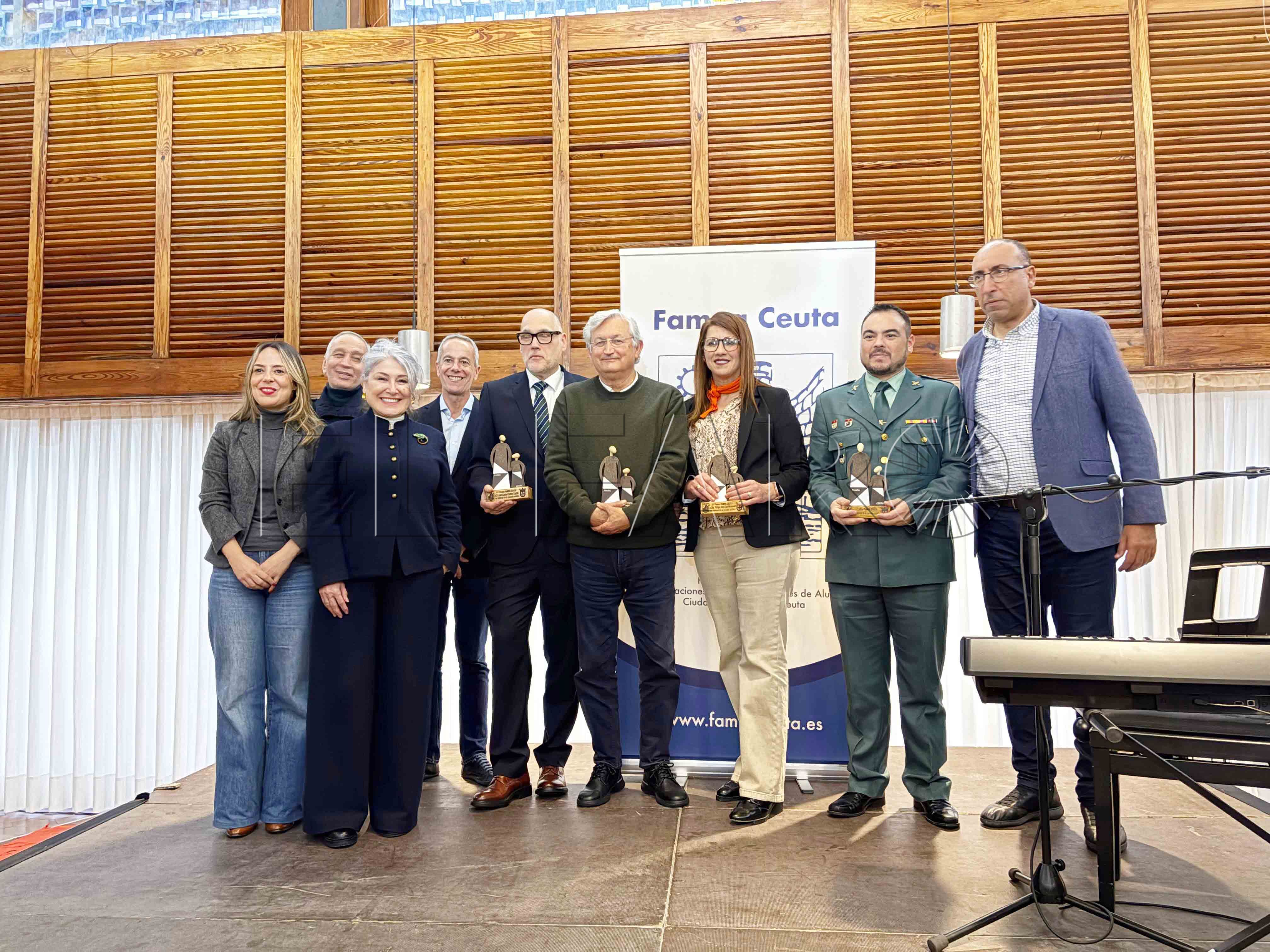 fampa-entrega-galardones-educacion-2026-3