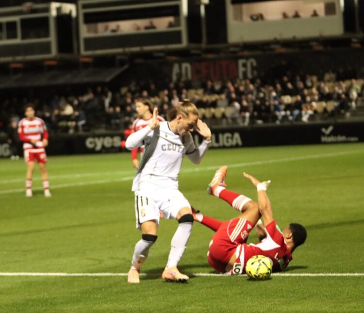 La contracrónica del Ceuta-Granada: la ilusión mueve montañas y decide partidos