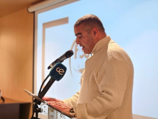 Hassan Larbi agradece en una carta a todos los que hicieron posible el acto a Luhay
