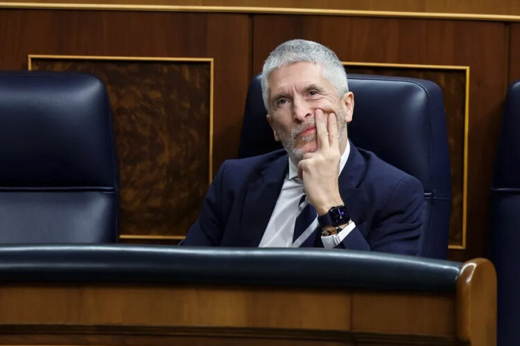 gobierno-caracter-militar-contra-guardias-civiles