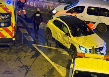 accidente-trafico-gravedad-rotonda-poblado-marinero