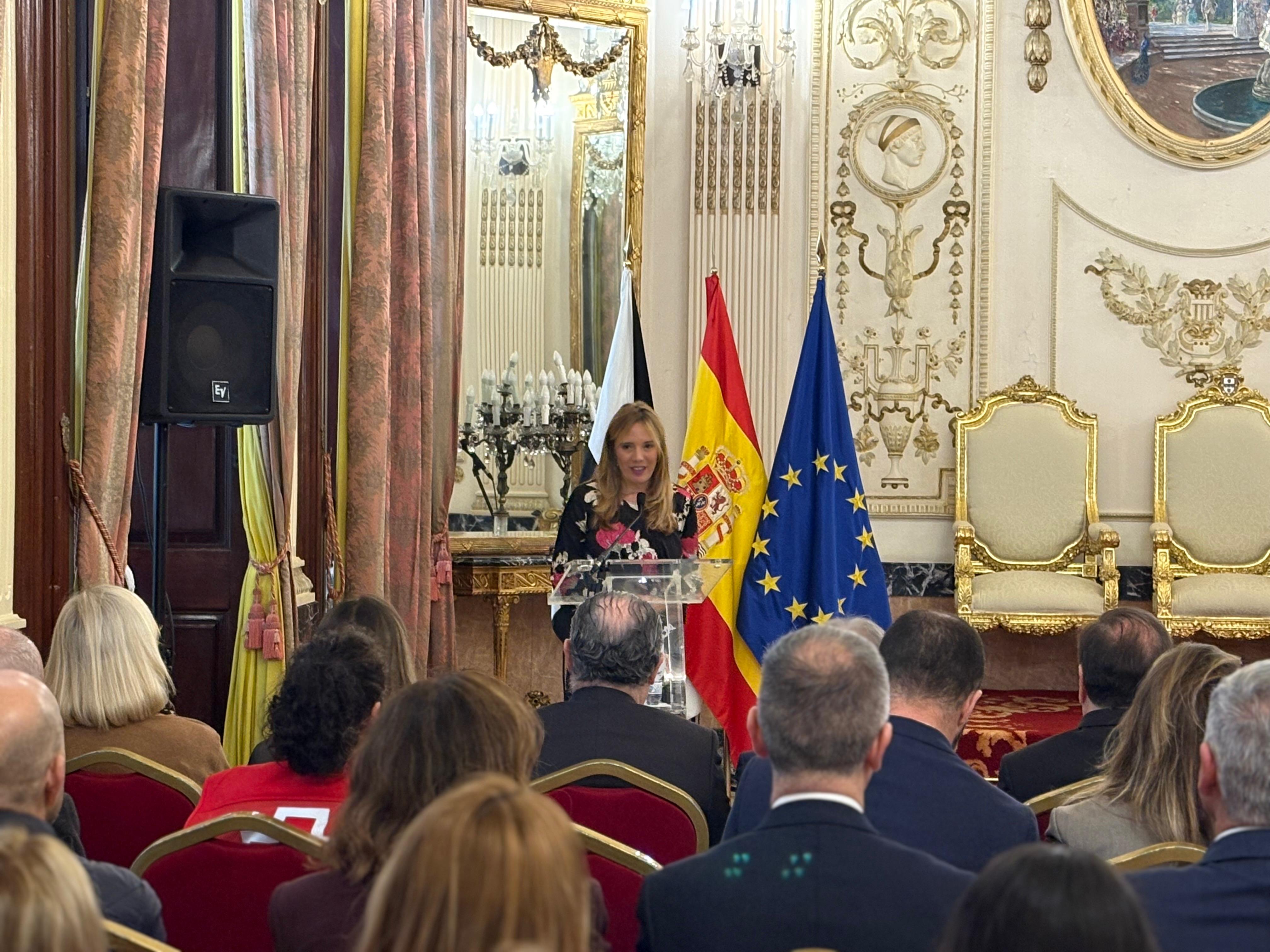 fundacion-caixa-refuerza-compromiso-social-ceuta-7