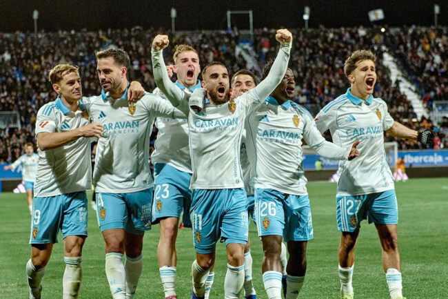Jornada 30 La Liga Hypermotion: El Racing empieza a irse y el Zaragoza a despertarse