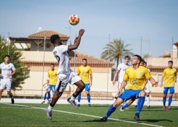 ceuta-b-subir-tren-play-off-001
