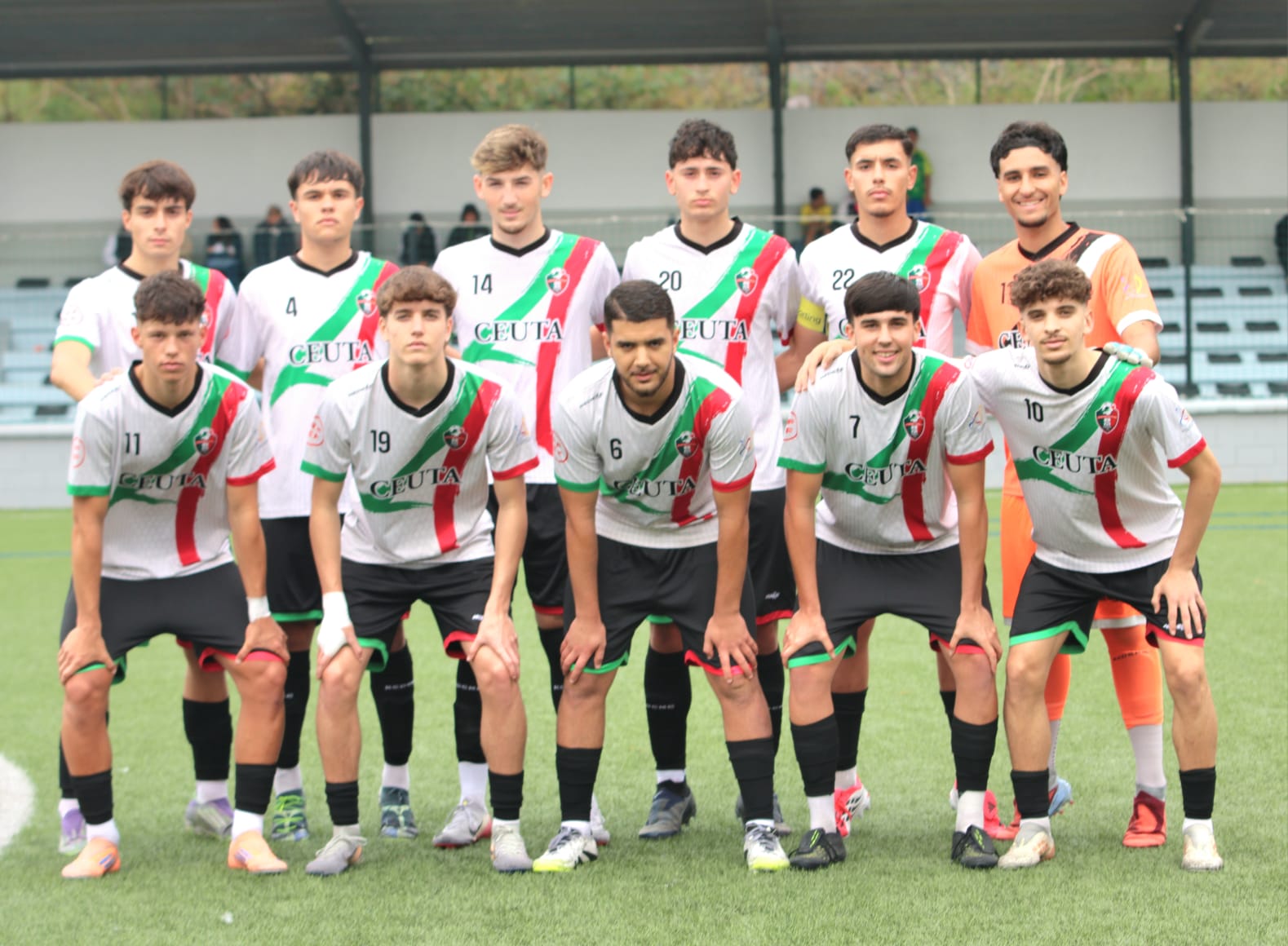 sporting-b-acerca-permanencia-gran-futbol-14