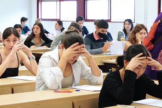 Cañonazo-estudiantes