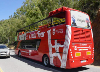 autobus-turistico-ceuta-1