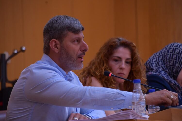 La accesibilidad del Teatro del Revellín, una asignatura pendiente a Pleno