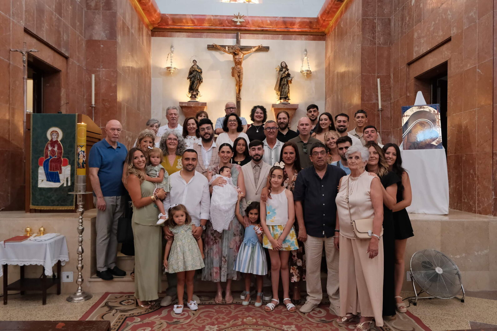 Sociedad caballa: el bautizo de Gabriela en la iglesia de Santa Teresa