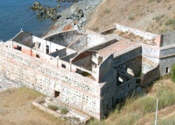 en-la-piel-carcel-mujeres-memoria-ruinas 3-portada