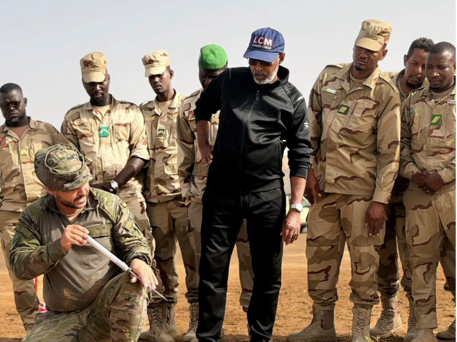 Militares del RING – 7 instruyen a las Fuerzas Armadas de Mauritania en la lucha contra explosivos