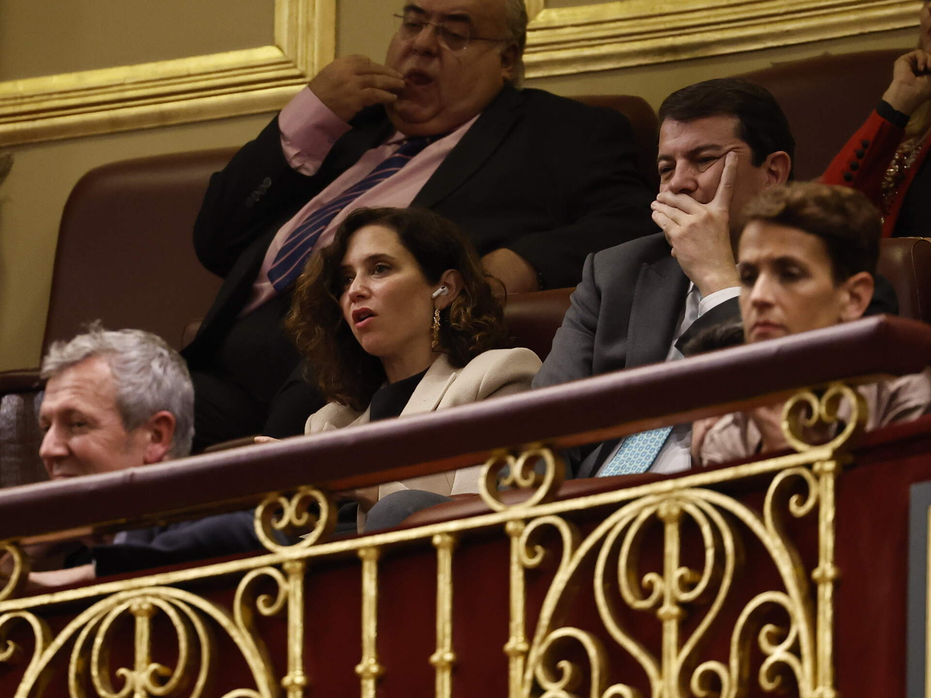La popular Isabel Ayuso enciende la mecha para insultar a Aznar en Ceuta