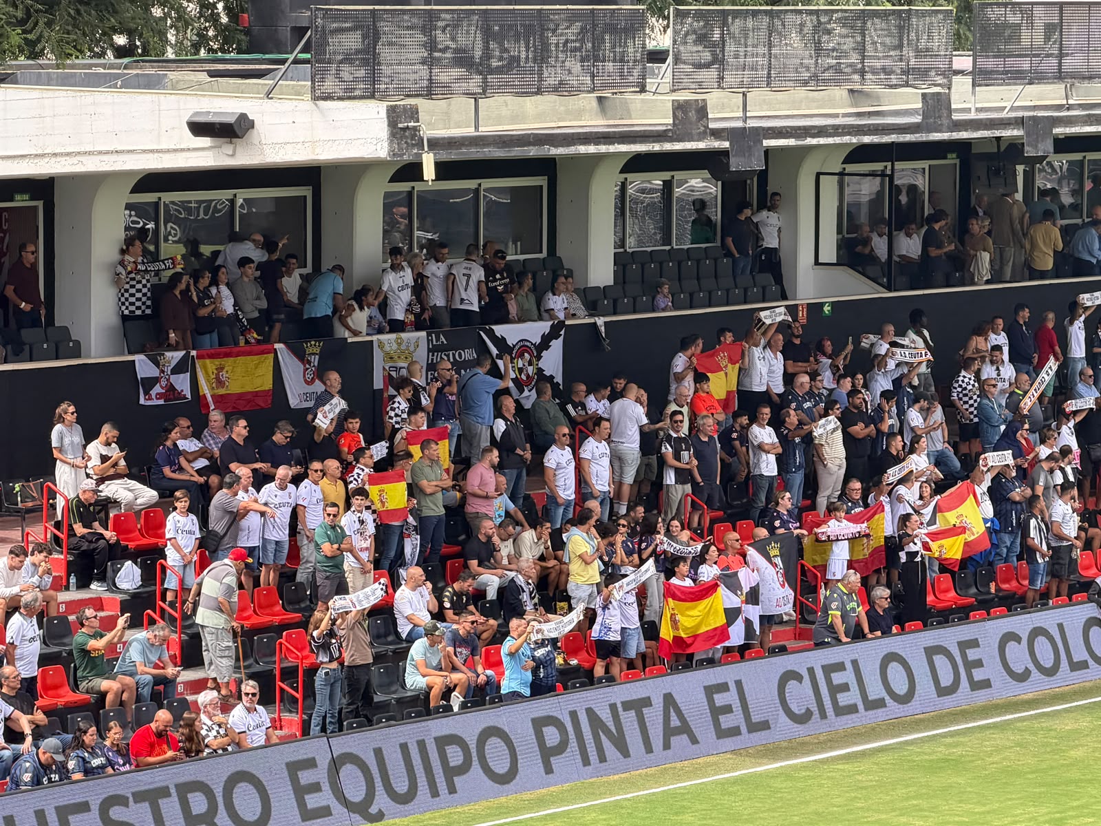 Baleària adapta su último barco para facilitar el regreso de los ceutíes tras el Betis-Ceuta