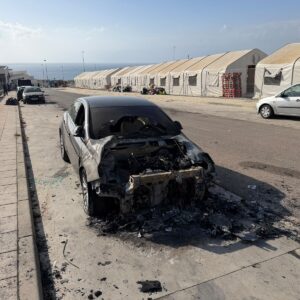 coche-quemado-rosales-1
