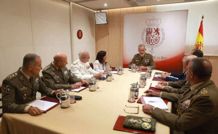felipe-vi-foco-ceuta-reune-robles-maximos-responsables-defensa